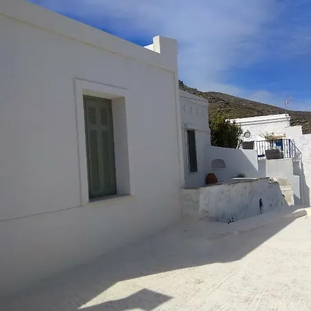 70m2 Neoclassic Villa, Excellent Location Great View Last House Of Village Holiday home *